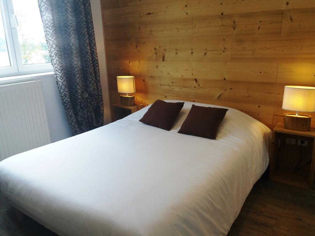 Hotel De La Paix 热拉梅 外观 照片